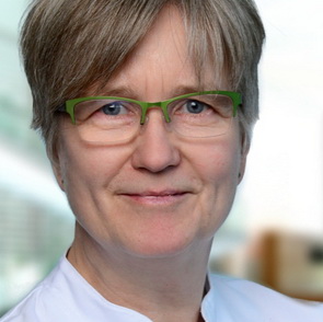 Dr. med. Corinna Moecke